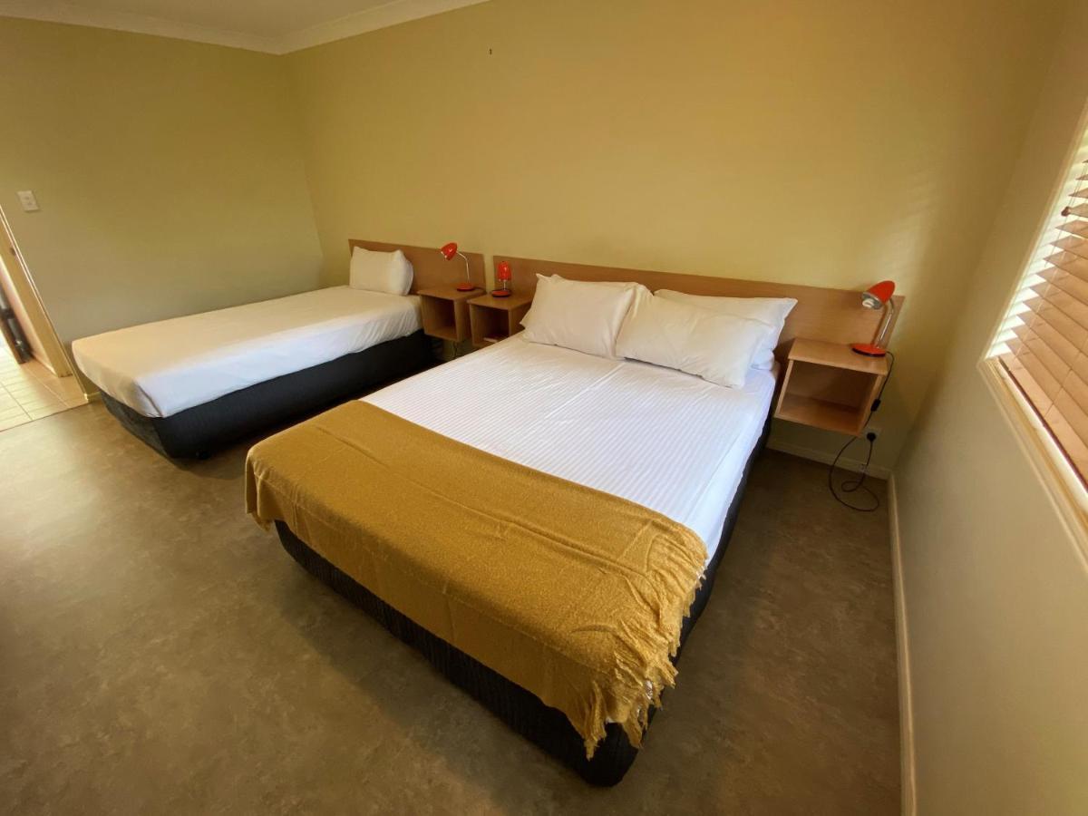 Country Roads Motor Inn Gayndah Ngoại thất bức ảnh