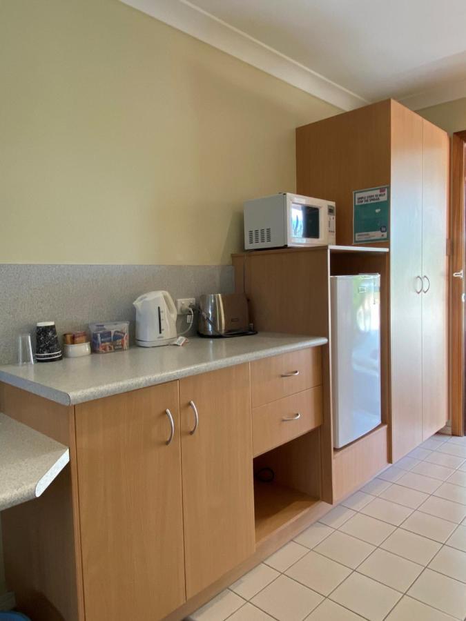 Country Roads Motor Inn Gayndah Ngoại thất bức ảnh