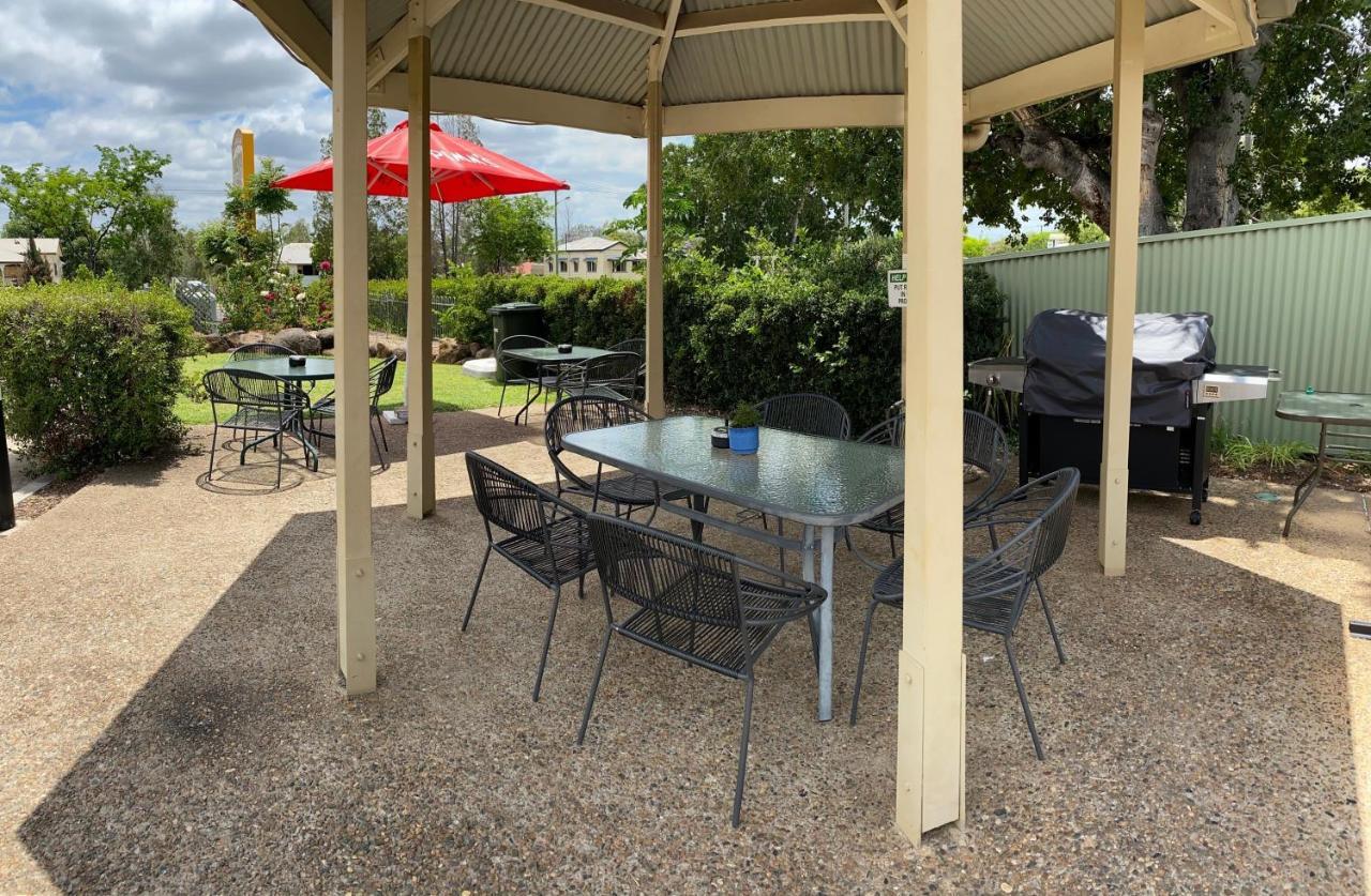 Country Roads Motor Inn Gayndah Ngoại thất bức ảnh