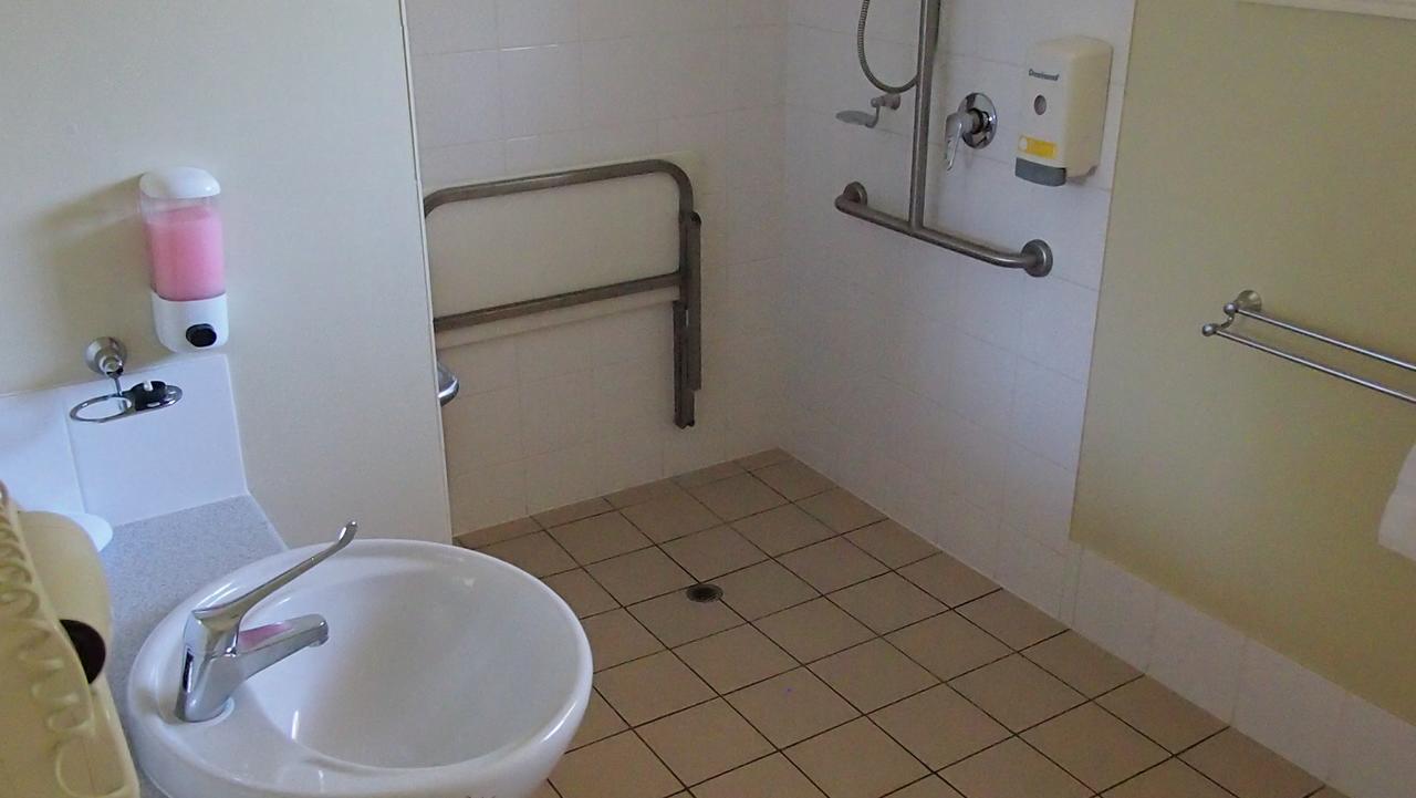 Country Roads Motor Inn Gayndah Ngoại thất bức ảnh