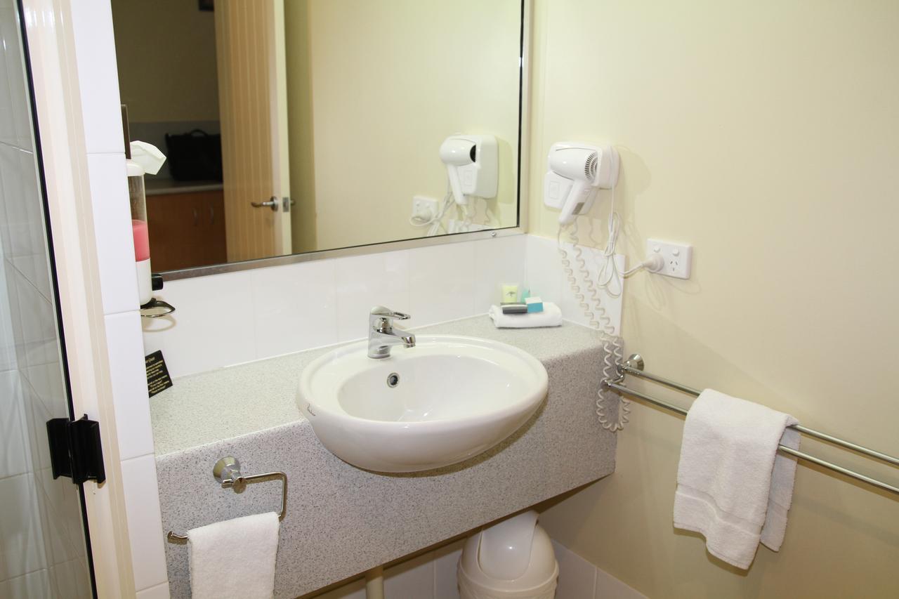 Country Roads Motor Inn Gayndah Ngoại thất bức ảnh